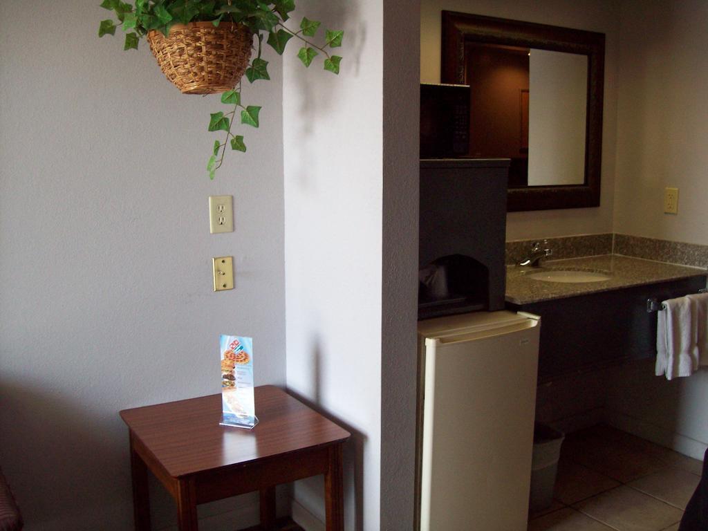 Americas Best Value Inn - Vicksburg Buitenkant foto
