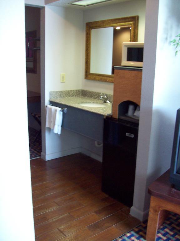 Americas Best Value Inn - Vicksburg Buitenkant foto